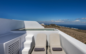 Lava Suite - Two-Bedroom Suite with hot tub and sea view 55m<sup>2</sup> (4 persons)