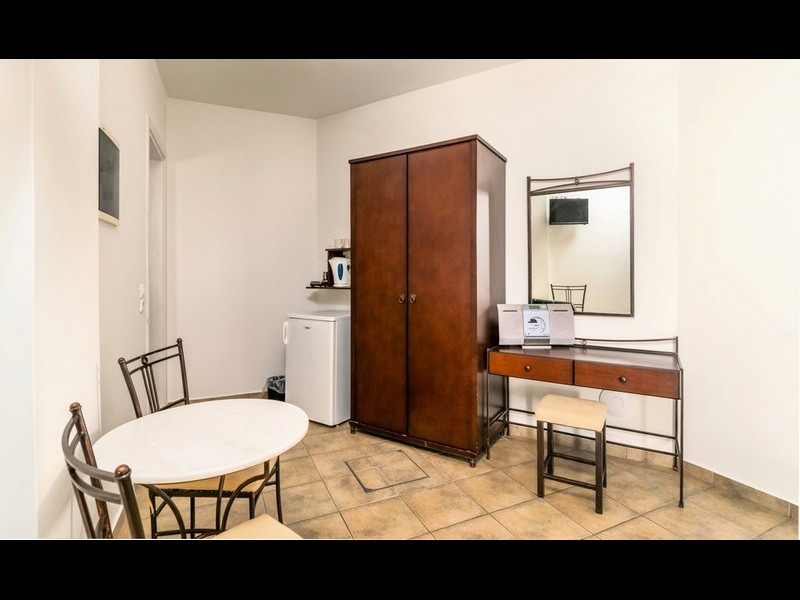 Monolocale Economy  1