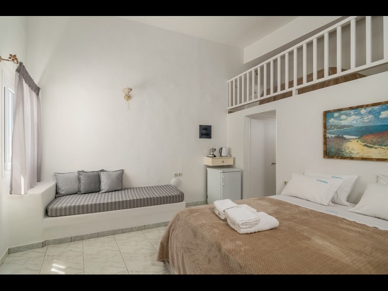 Traditional room 1