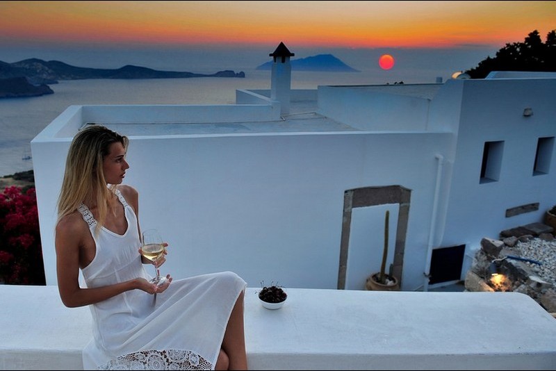 3 - Suite with sea and sunset view 31m<sup>2</sup> (1-4 persons)