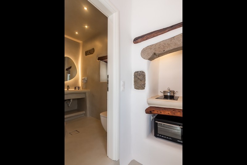 7 - Deluxe Studio  -  partial sea view and outdoor hot tub 28m<sup>2</sup> (1-3 persons)