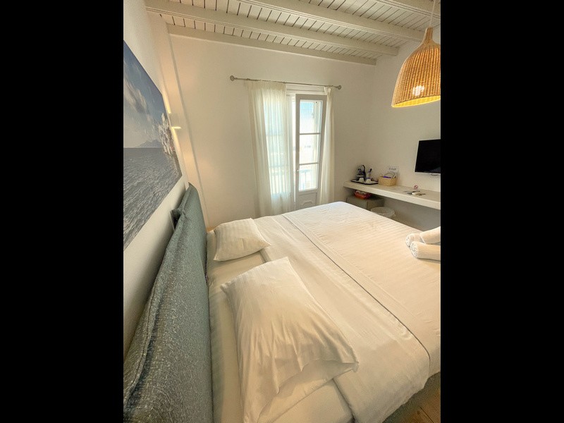 Двухместный номер с 1 кроватью или 2 отдельными кроватями с балконом - Νο.3