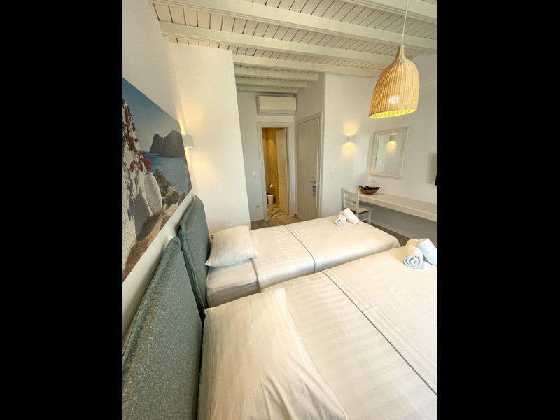 Двухместный номер с 1 кроватью или 2 отдельными кроватями с видом на город - Sunshine - Νο.4