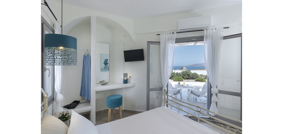 Bedrooms - Villa with Caldera view - 6 persons