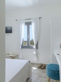 Bedrooms - Villa with Caldera view - 6 persons