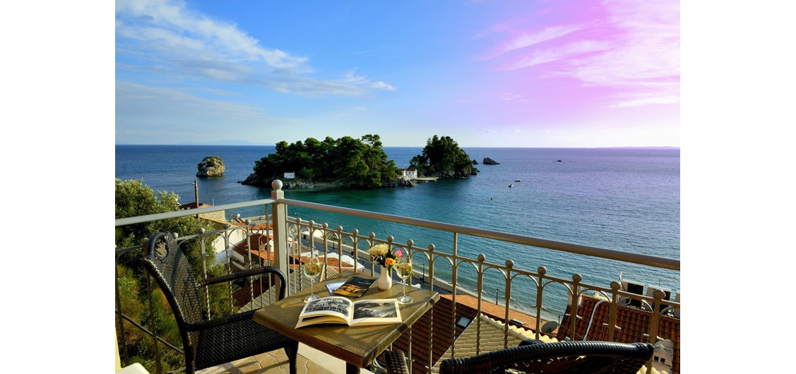 Deluxe Double Room with Sea View - 2 persons
