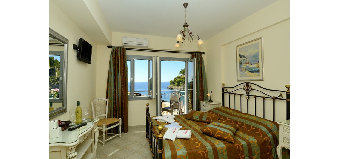 Superior Double Room with Sea View - 2 persons