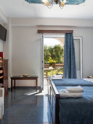 Studio clasic/superior - 2-3 persoane