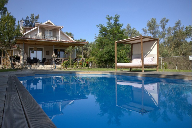 Villa mit privatem Pool - Ermis