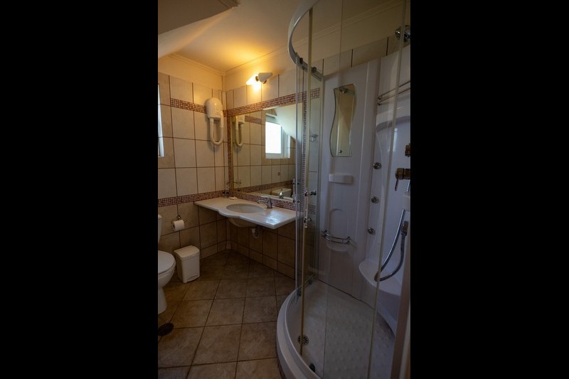 Villa mit privatem Pool mit Meerblick - Fivos