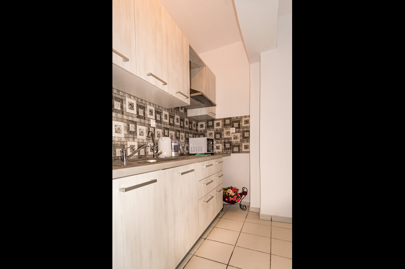 公寓 #9 （一楼）