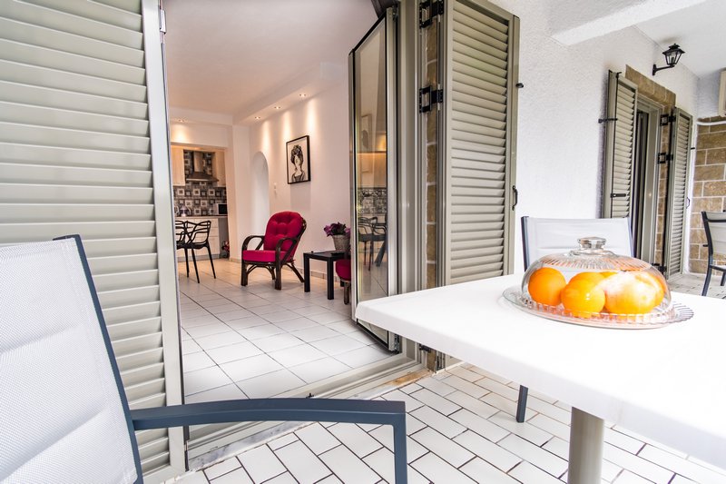 公寓 #9 （一楼）