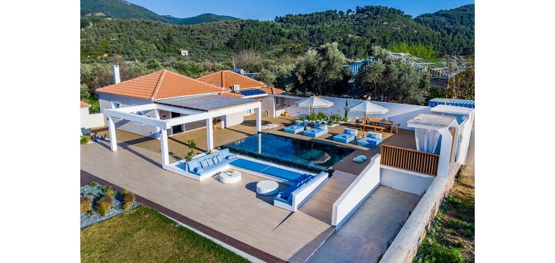 户外空间 - 别墅（4-6 人）