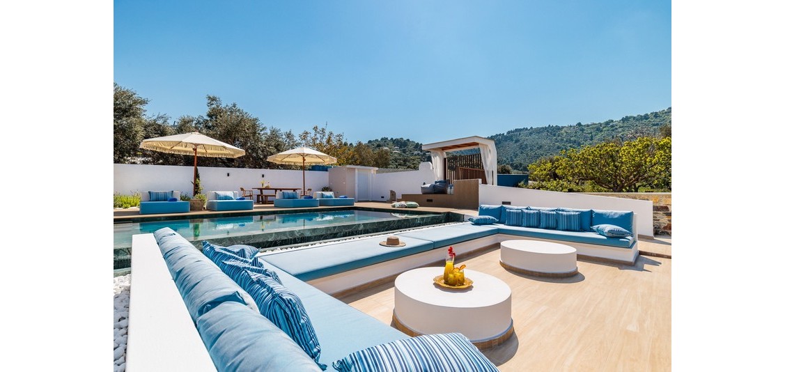 户外空间 - 别墅（4-6 人）