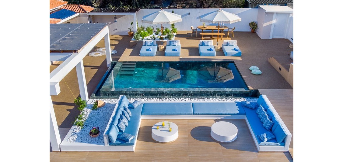 户外空间 - 别墅（4-6 人）