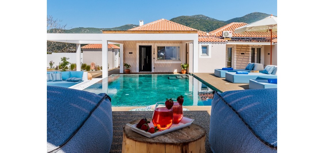 户外空间 - 别墅（4-6 人）