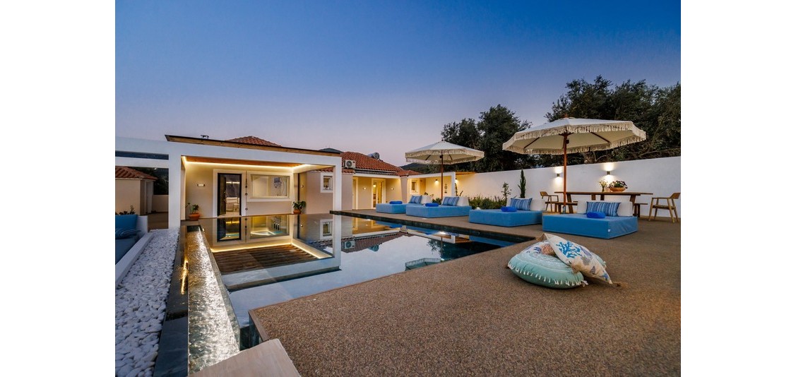 户外空间 - 别墅（4-6 人）