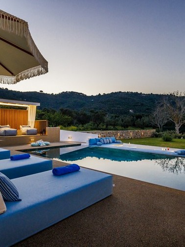 户外空间 - 别墅（4-6 人）