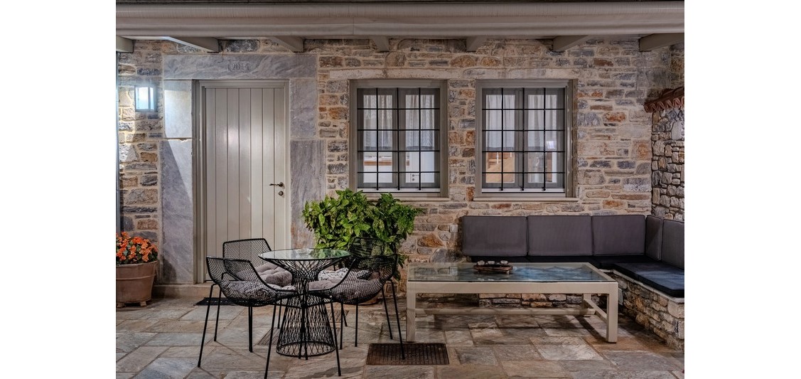 别墅 - Grey（4 位成人, 1 名儿童）