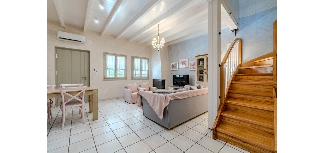 别墅 - Pink（4 位成人, 1 名儿童）