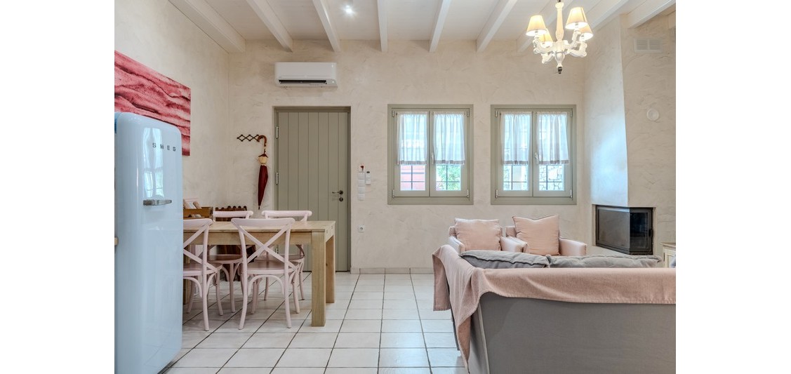 别墅 - Pink（4 位成人, 1 名儿童）