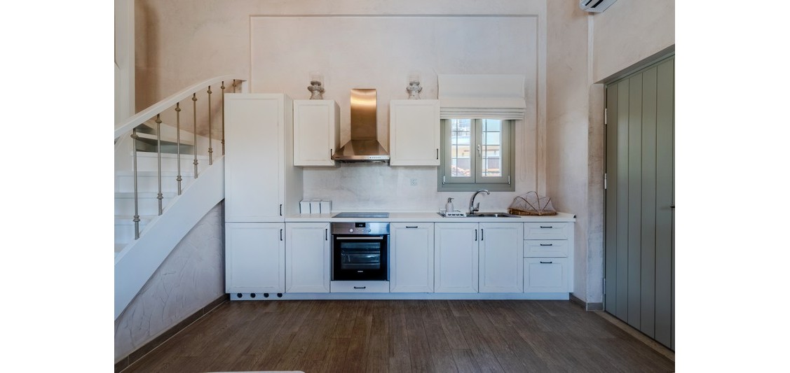 别墅 - White（4 位成人, 1 名儿童）