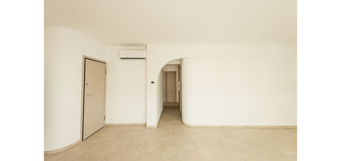 Πολυκατοικία, Ρήγα Φεραίου 68-70, Βόλος