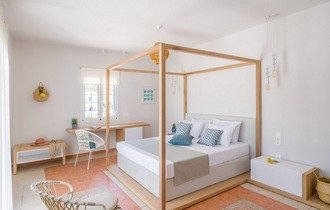 Superior room with sea view (2 adults, 1 child)
