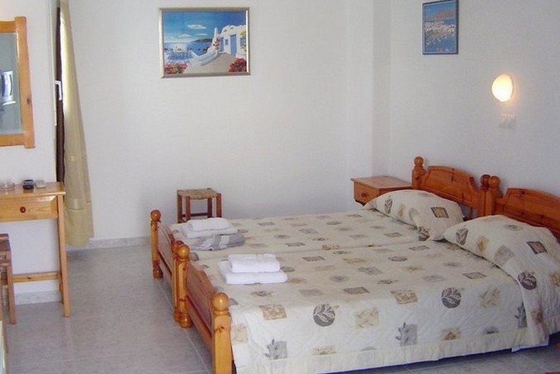 Double Room (1-3 persons)