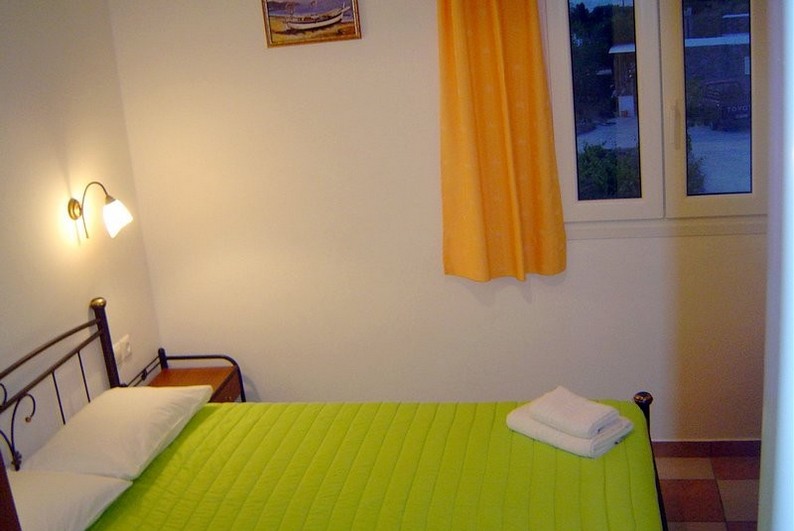 Double Room - Bugdet (1-2 persons)