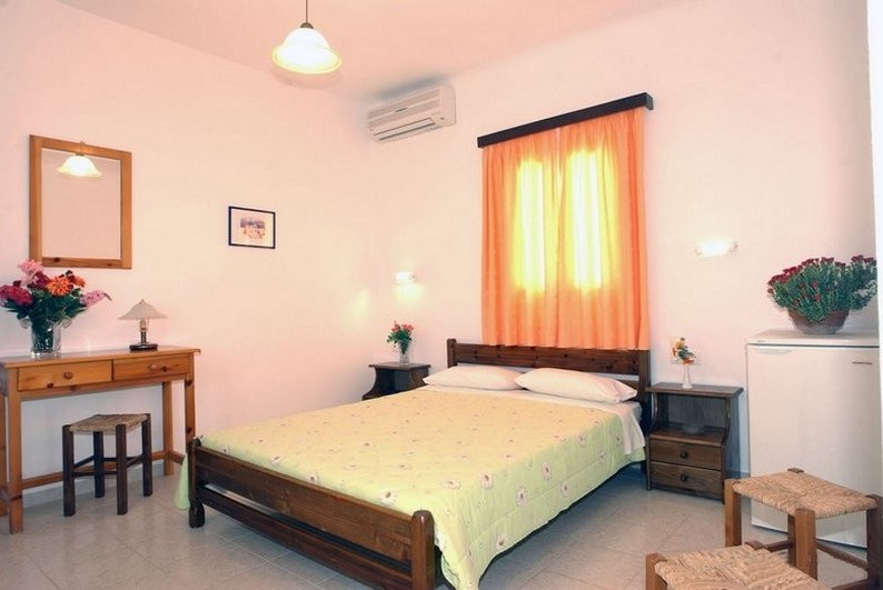 Double Room with garden view (2-3 persons)