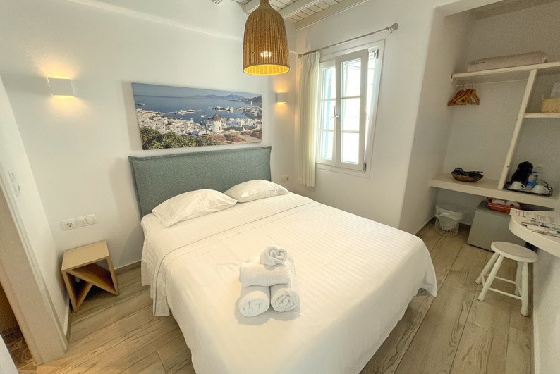 Double room with city view - Νο.8