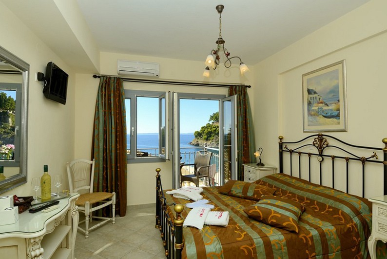 Superior Double Room with sea view