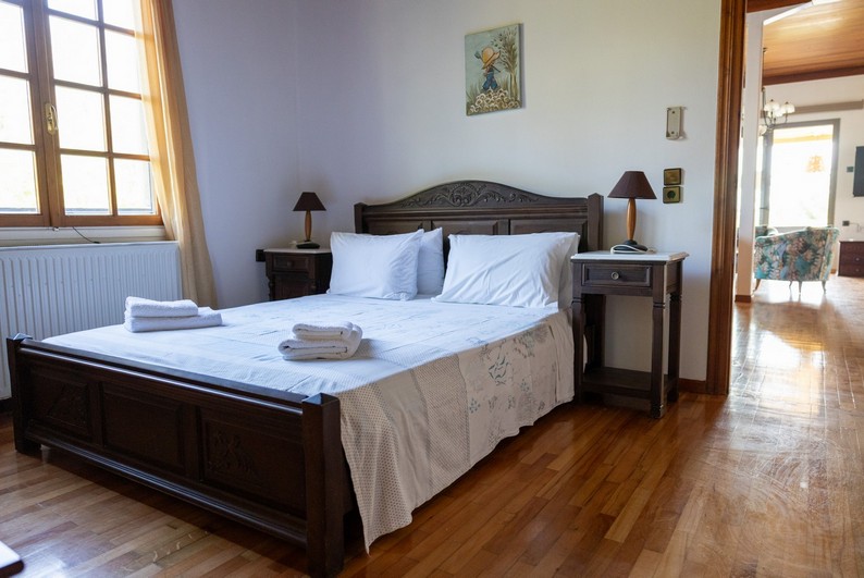 Villa com Piscina Privada - Ermis